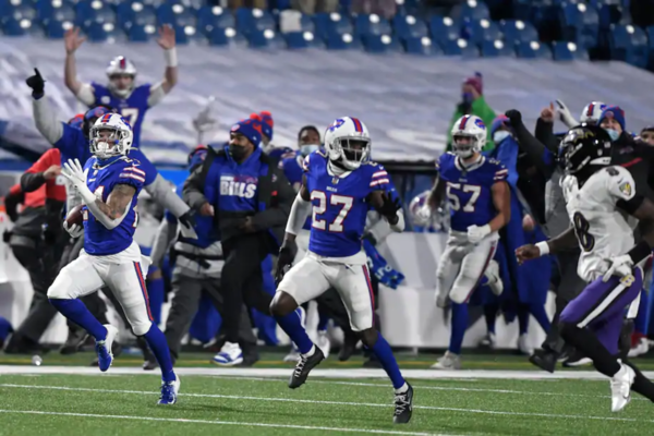 Une interception de 101 yards pour Taron Johnson !