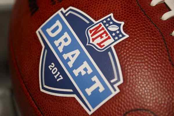 Logo Draft 2017