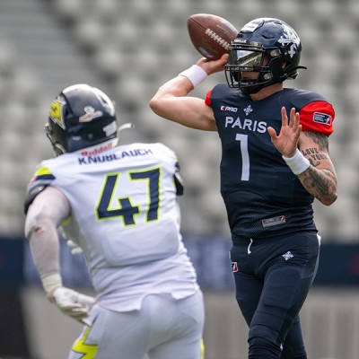 Le QB de Paris Zach Edwards