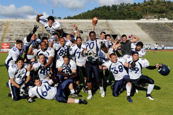 http://www.footballamericain.com/images/images/france/navs-champion2012.jpg