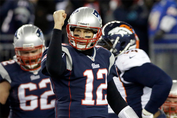 Tom Brady gagne son 10ème duel contre Manning