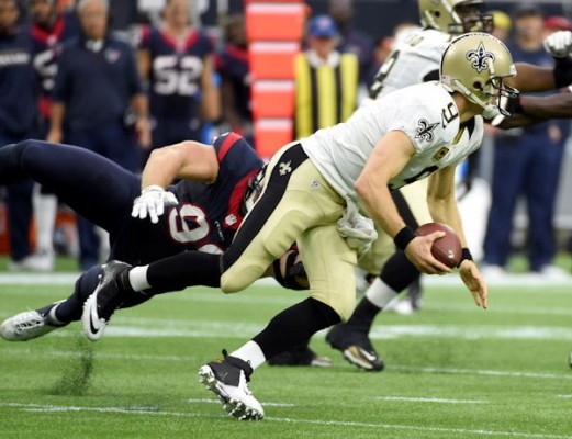 Drew Brees sack par J.J.Watt 