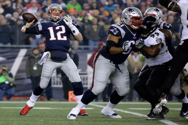 Brady dépasse les 400 yards face aux Ravens