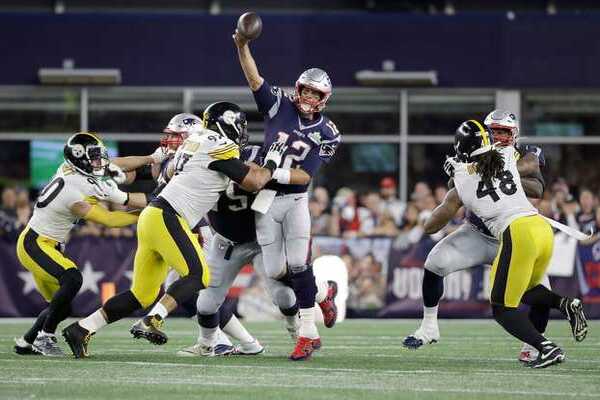 Brady toujours invaincu à domicile face aux Steelers