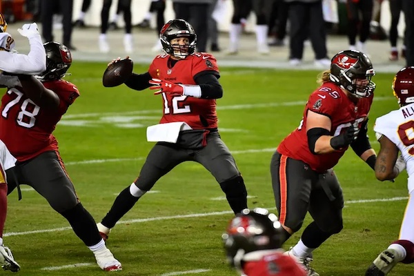 Tom Brady à la manoeuvre contre Washington