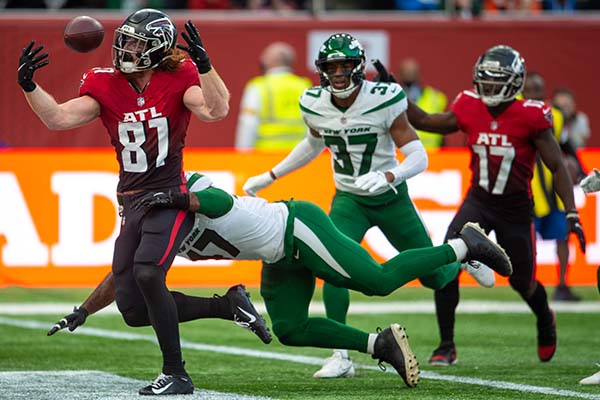Touchdown Falcons !