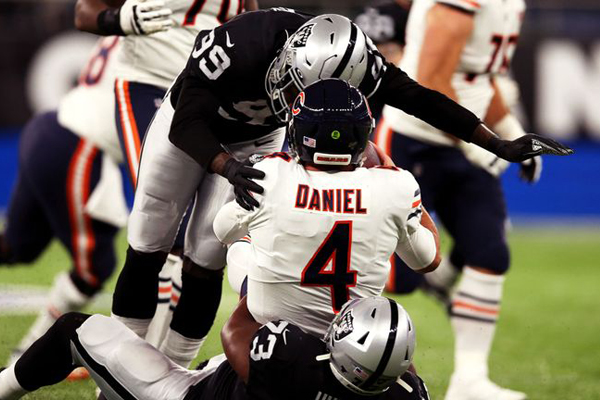 Chase Daniel sacké
