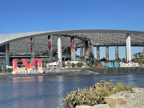 Le SoFi Stadium d'Inglewood accueille le Super Bowl LVI
