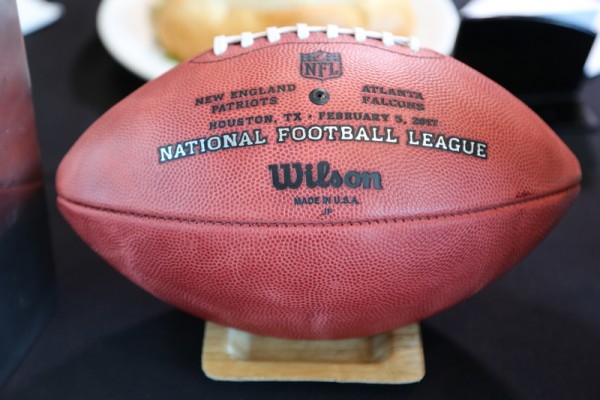 Ballon officiel du Super Bowl LI